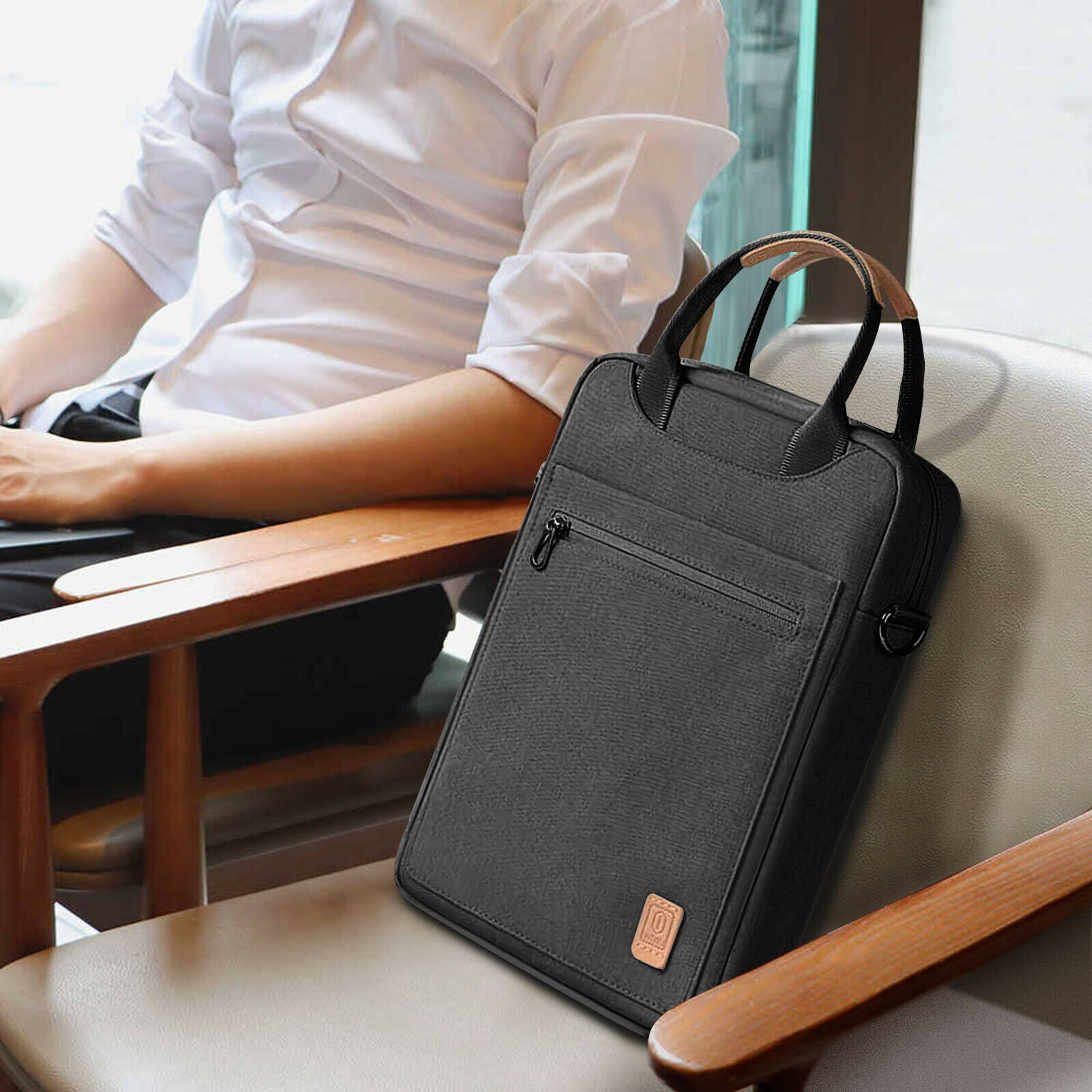 WiWU Pioneer HandBag Tablet & iPad 12,9″ Black STOCK OFFERS WIWU WiWU Pioneer HandBag Tablet & iPad 12,9" Black - Image 3