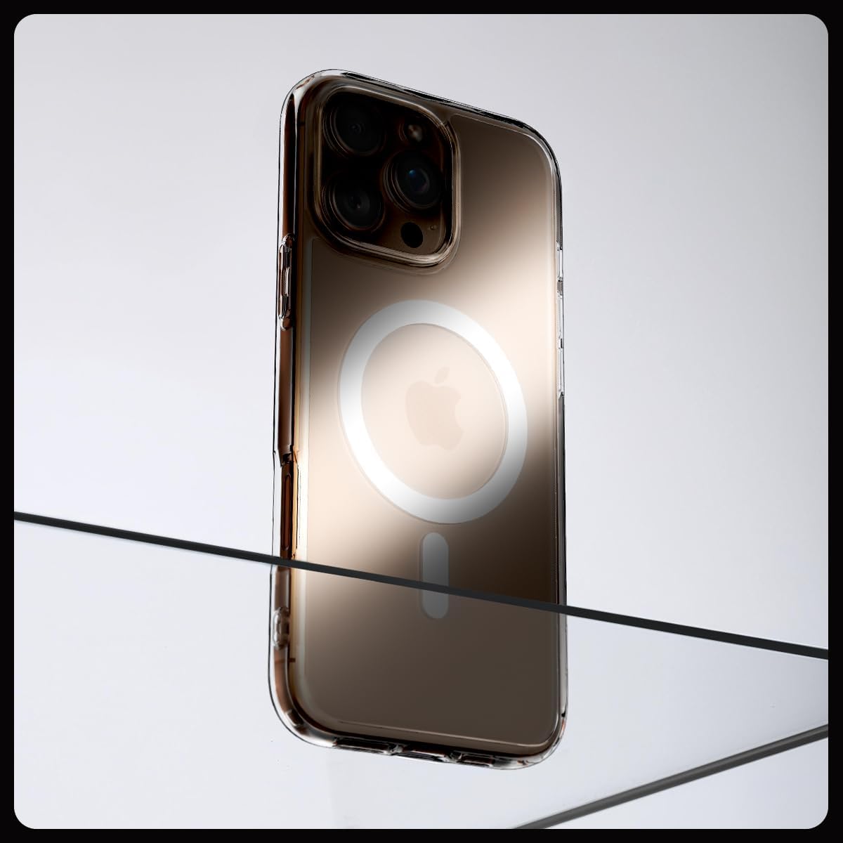 Θήκη Spigen Ultra Hybrid MagSafe Frosted Clear iPhone 16 Pro Max ΘΗΚΕΣ Spigen Θήκη Spigen Ultra Hybrid MagSafe Frosted Clear iPhone 16 Pro Max - Image 3