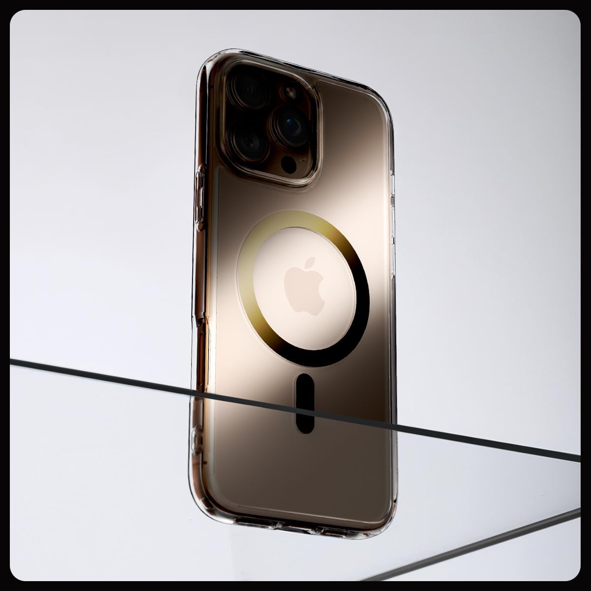 Θήκη Spigen Ultra Hybrid MagSafe Gold iPhone 16 Pro Max ΘΗΚΕΣ Spigen Θήκη Spigen Ultra Hybrid MagSafe Gold iPhone 16 Pro Max - Image 3