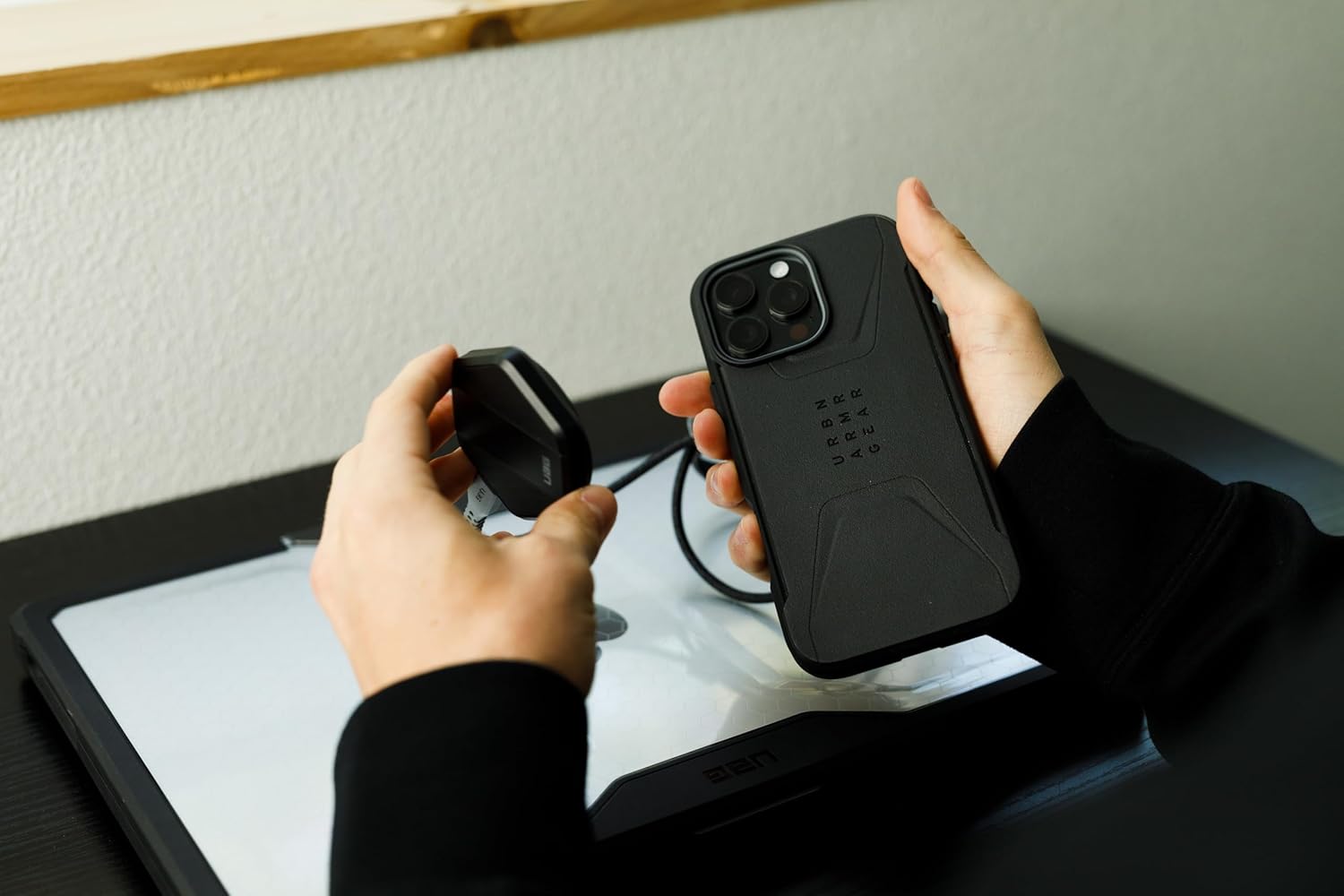 Θήκη UAG Civilian Magsafe Black iPhone 17 Pro Max ΘΗΚΕΣ uag Θήκη UAG Civilian Magsafe Black iPhone 17 Pro Max - Image 2