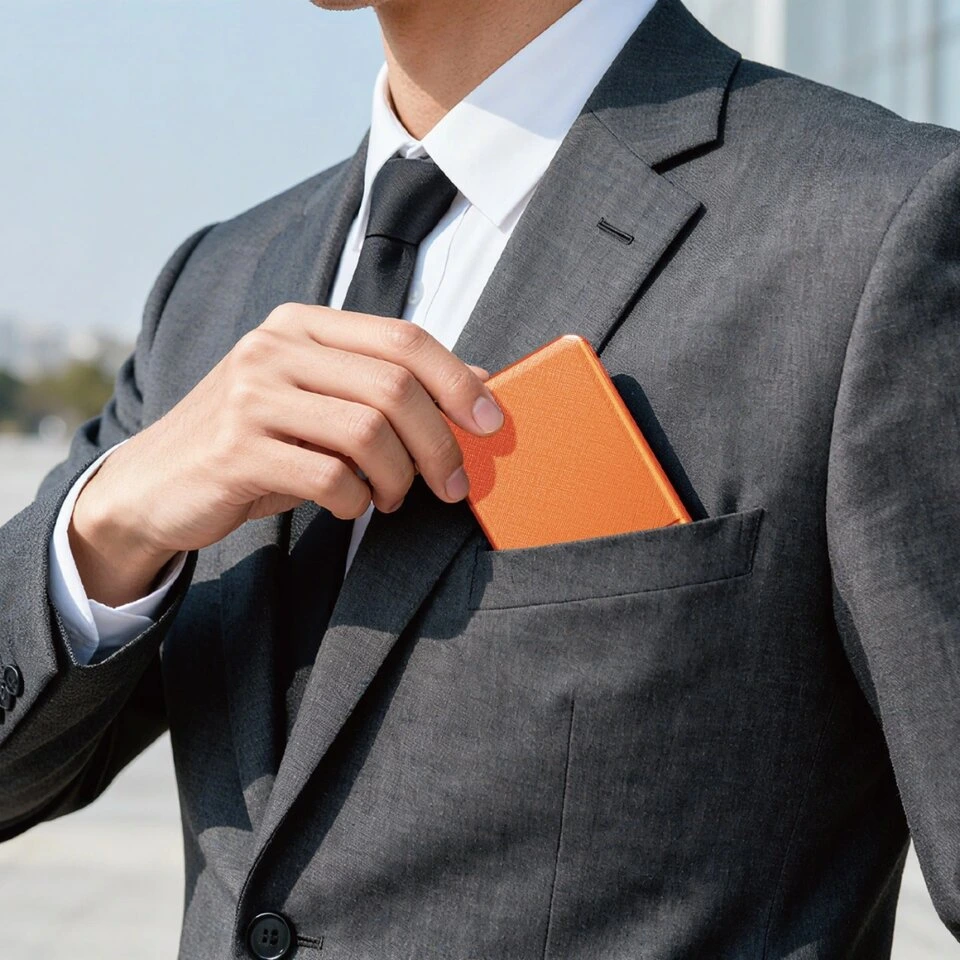 WiWU Seraph Alloy Magnetic MagSafe PowerBank 10000mAh Orange (P089) POWERBANK MAGSAFE WIWU WiWU Seraph Alloy Magnetic MagSafe PowerBank 10000mAh Orange (P089) - Image 3