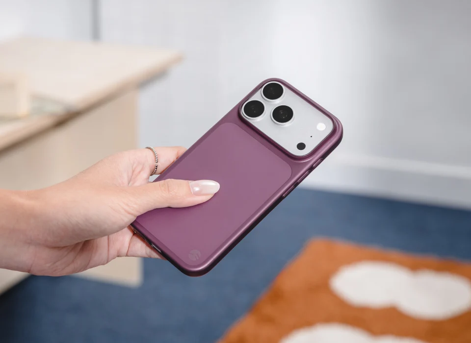 Θήκη SwitchEasy Ultra Slim Purple iPhone 18 Pro Max/17 Pro Max ΘΗΚΕΣ SwitchEasy Θήκη SwitchEasy Ultra Slim Purple iPhone 18 Pro Max/17 Pro Max - Image 2